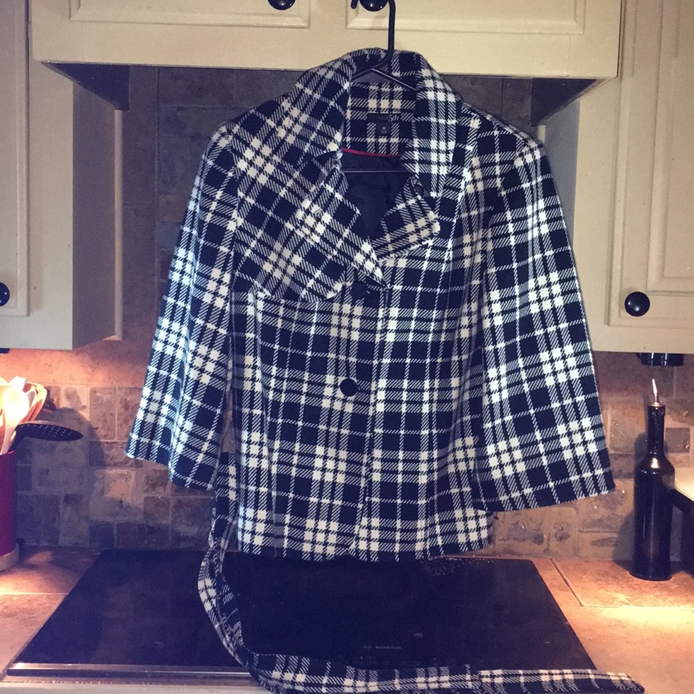 East 5 th Ave houndstooth  short jacket